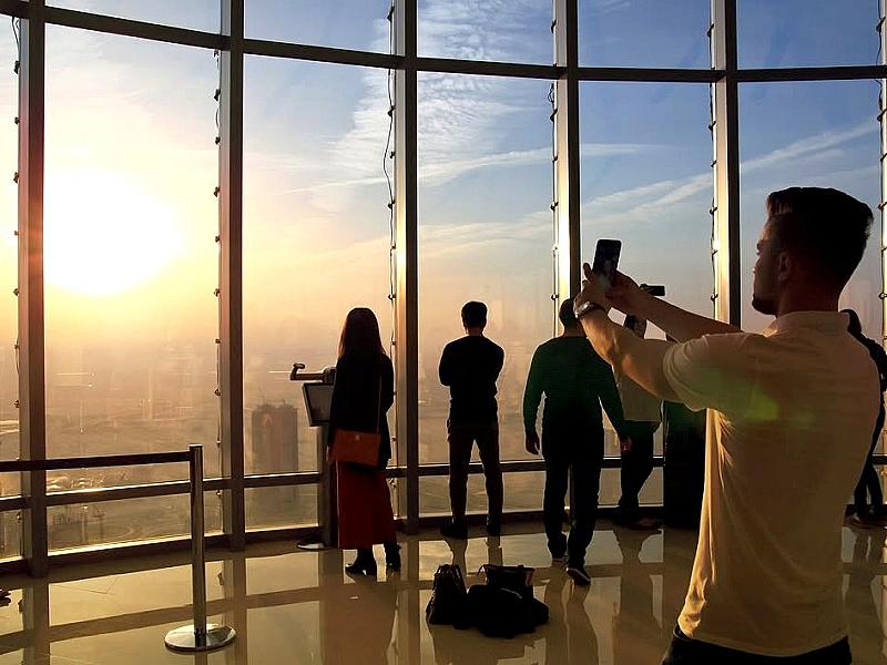 Burj Khalifa thumbnail 5