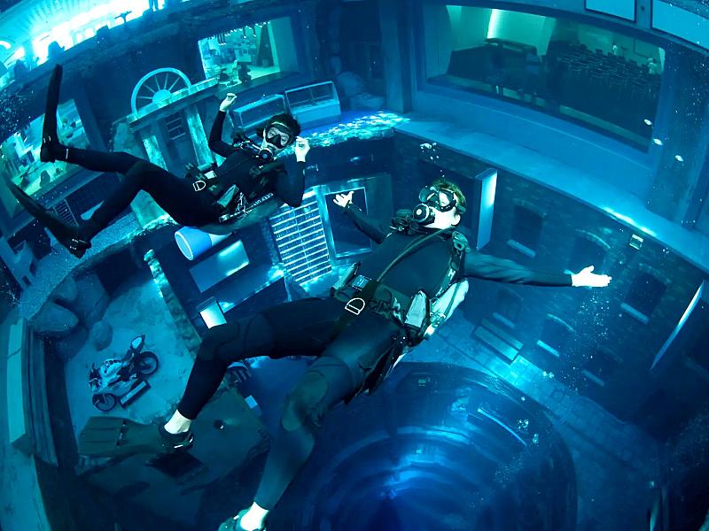 Deep Dive Dubai thumbnail 2