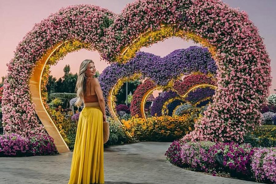 Dubai Miracle Garden thumbnail 7