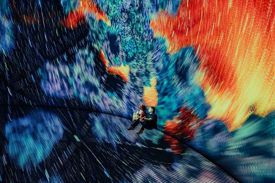 teamLab Phenomena Abu Dhabi thumbnail 4